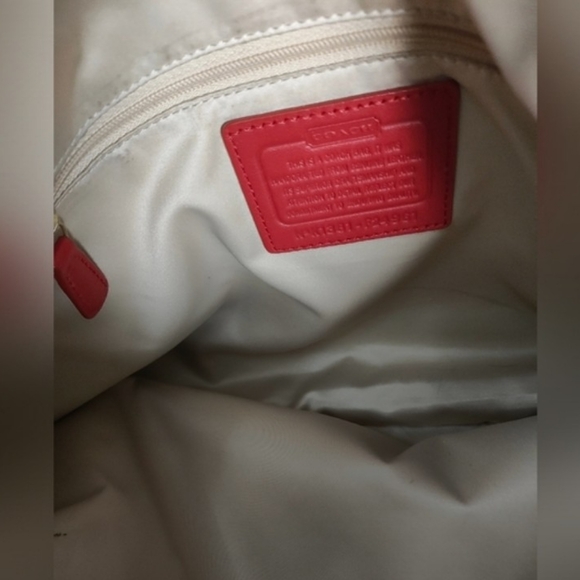 Coach Campbell Leather Belle Carryall Red Large - Picture 6 of 7